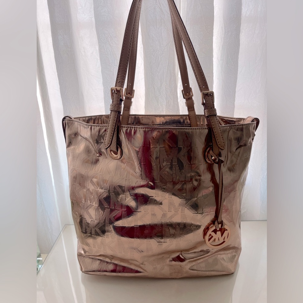 Authentic Michael Kors Rose Gold Metallic Tote Bag Purse